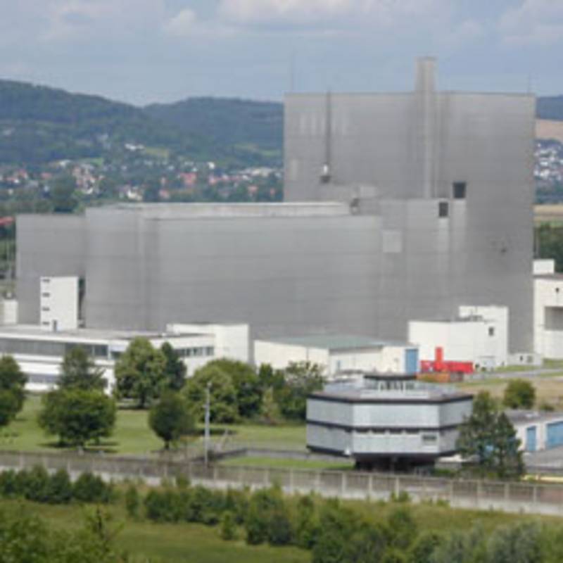 Atomkraftwerk Würgassen in Nordrhein-Westfalen. Bild: "Puschel62", 2002, Wikipedia, GNU Lizenz 1.2