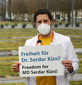 Freiheit für Dr. Serdar Küni - Foto: Uwe Hiksch