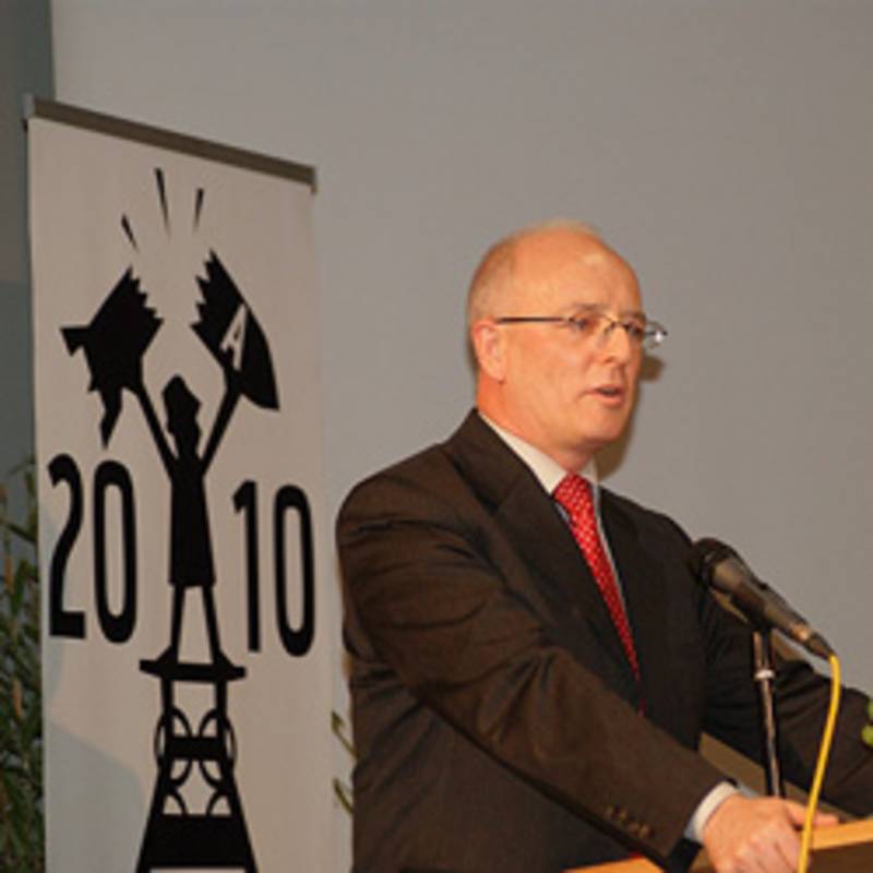 Reinhard Pass, Oberbürgermeister von Essen, ist Bürgermeister für den Frieden