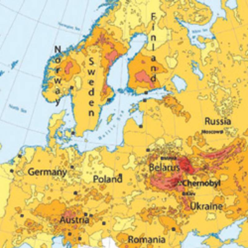 Foto (bearbeitet)© De Cort et al: Atlas of Caesium Deposition on Europe after the Chernobyl accident (1998), Angaben in Ci/Quadrat-km