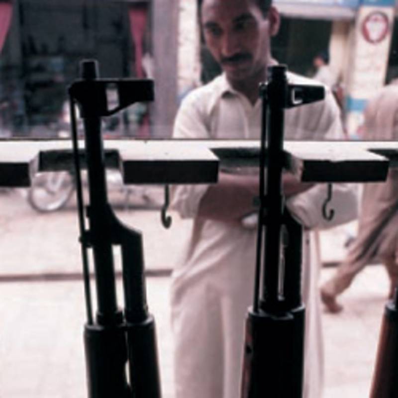 Waffen auf dem Darra Bazaar in Pakistan