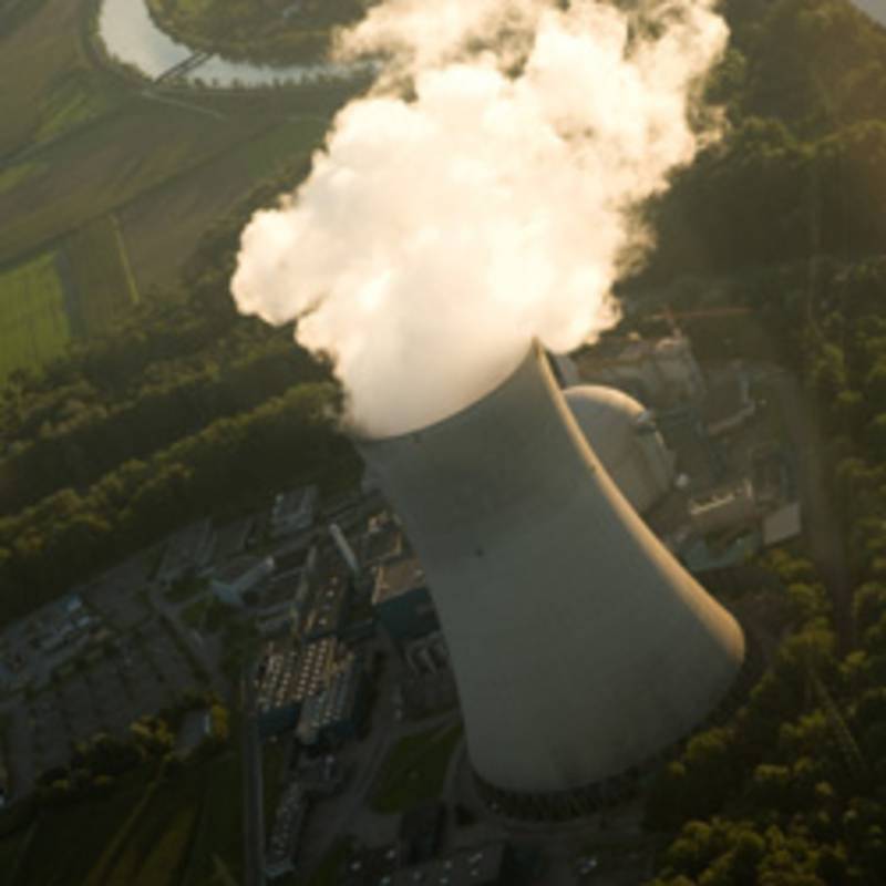 Wegen des "Atomausstiegs" verlangen die Atomenergiekonzerne vom Staat bis zu 15 Milliarden Euro Schadenersatz.