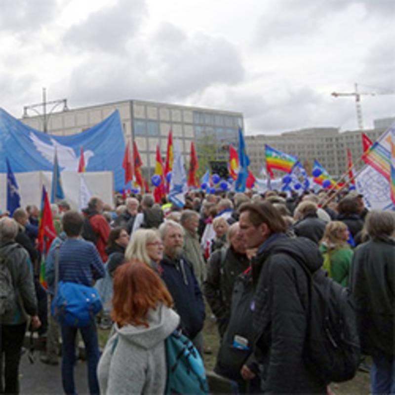 Friedensdemonstration am 8. Oktober 2016 in Berlin, Foto: Linke Barnim