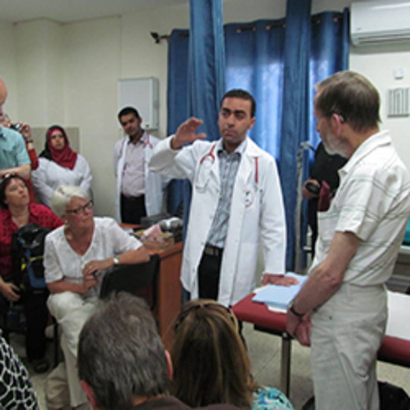 Besuch einer IPPNW-Delegation im Büro des HWC Hebron, Foto: IPPNW